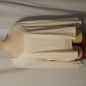 Emme womens cream double front long sleeves scoop neck top size 4 New plus size